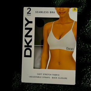 DKNY Seamless Bra 2 Pack ( White and Black)